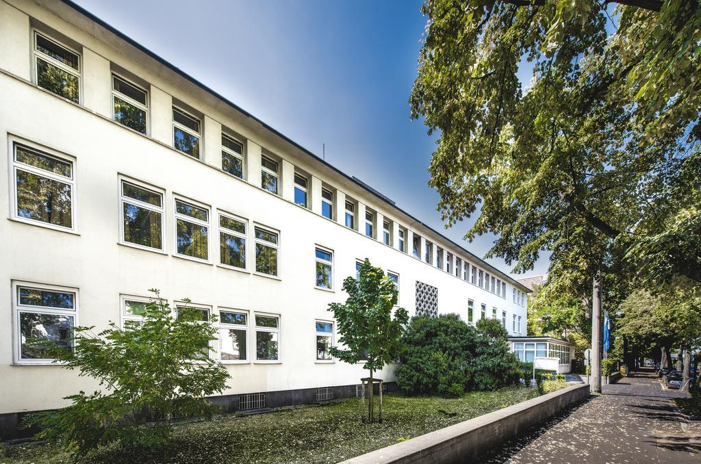 Готель Cjd Bonn Castell Екстер'єр фото